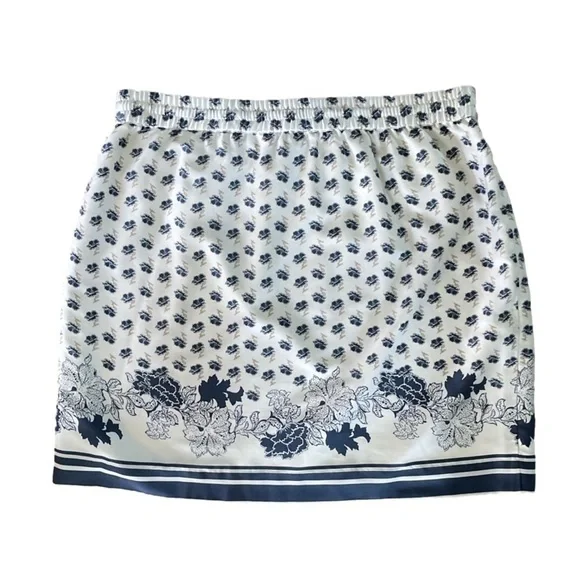 Ann Taylor Factory White and Blue Floral Tie Waist Skirt, L - Picture 2 of 7